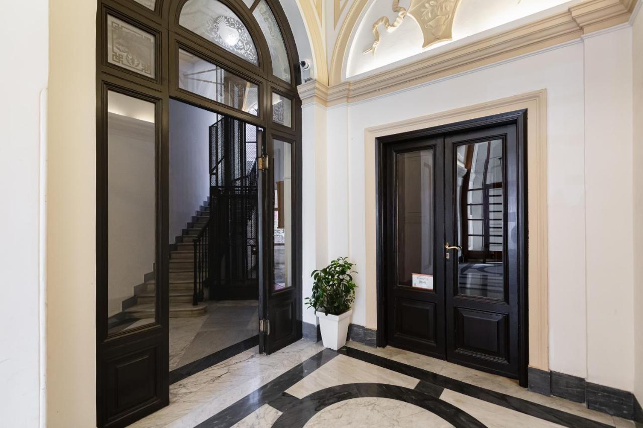 Luxury Trevi Fountain - Your Italian Holidays Rom Eksteriør billede